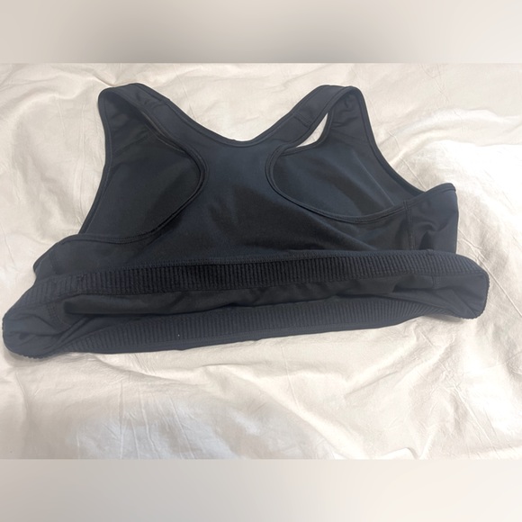Nike Sports Bra - Picture 3 of 4
